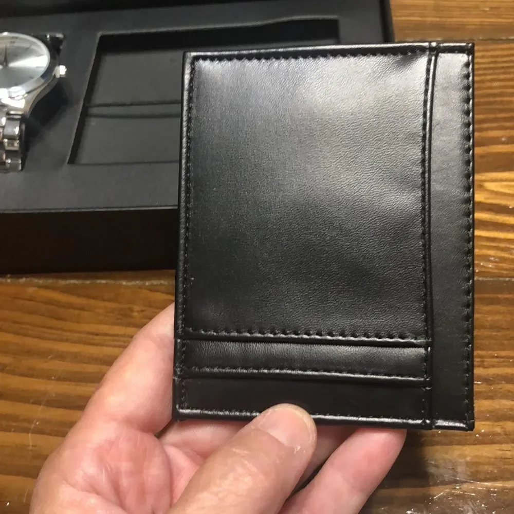 NWT L & C Timepieces and Leather Wallet Set